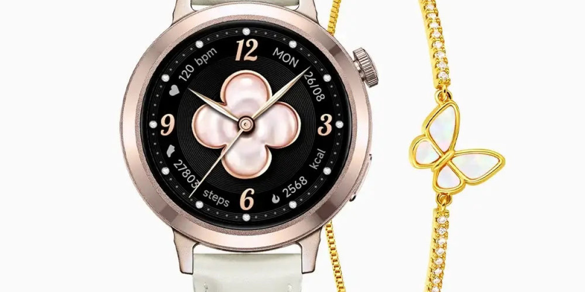 Screenless Fitness Tracker vs. Smartwatch: Which One is Right for Your Lifestyle?