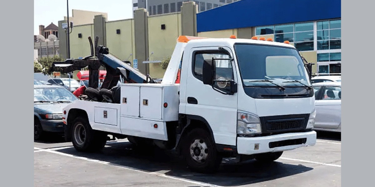 How Heavy Duty Wrecker Services Help With Complex Vehicle Recoveries