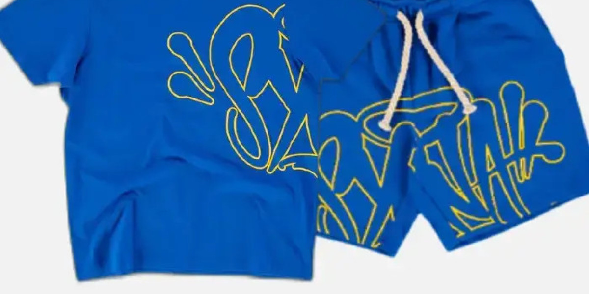 Syna World Short Set: Streetwear Comfort with a Distinctive Edge